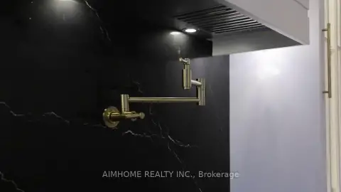 Richmond Hill real estate