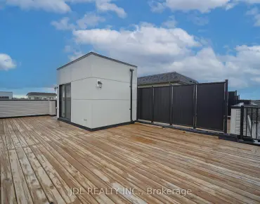 52 Lavron Crt Middlefield, Markham 4 beds 3 baths 2 garage $1.189M