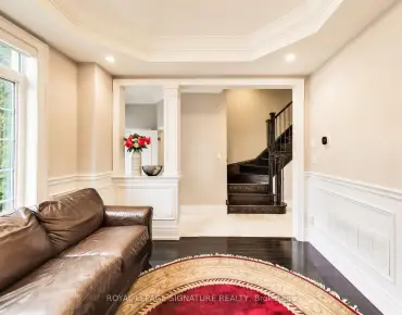 8312 Kipling Ave West Woodbridge, Vaughan 3 beds 3 baths  garage $699.999K