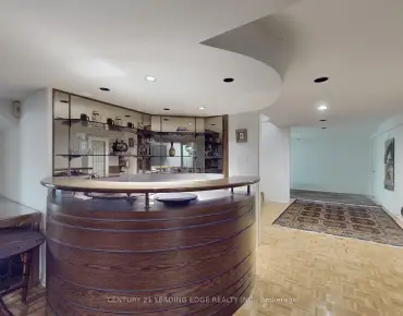 32 Kirk Dr <a href='https://luckyalan.com/community.php?community=Markham:Thornhill'>Thornhill, Markham</a> 3 beds 4 baths 2 garage $2.6M