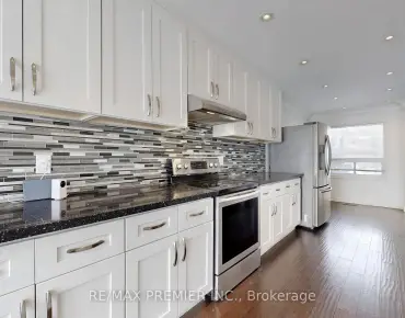 
Sunnypoint  Huron Heights-Leslie Valley, Newmarket 3 beds 1 baths 3 garage $699.9K