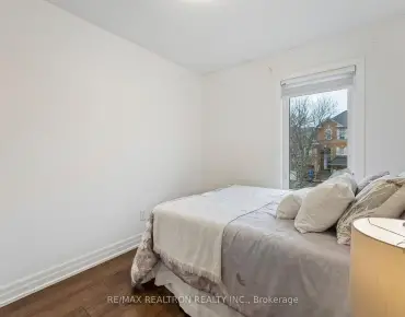 32 Davis Rd Aurora Highlands, Aurora 3 beds 2 baths  garage $885K