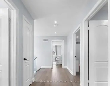 742 Beman Dr Huron Heights-Leslie Valley, Newmarket 3 beds 2 baths 1 garage $799.8K