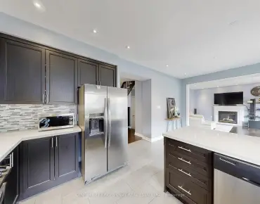 
Cynthia Jean  <a href='https://luckyalan.com/community.php?community=Markham:Berczy'>Berczy, Markham</a> 4 beds 3 baths 2 garage $1.63M