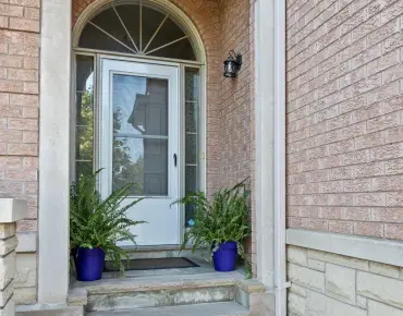 139 Hatton Garden Rd Vellore Village, Vaughan 4 beds 5 baths 2 garage $1.949M