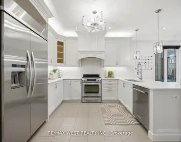 39 Downing Blvd <a href='https://luckyalan.com/community.php?community=Vaughan:Uplands'>Uplands, Vaughan</a> 4 beds 4 baths 2 garage $1.849M