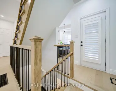 34 Phillipsen Way Cedarwood, Markham 4 beds 4 baths 1 garage $1.029M