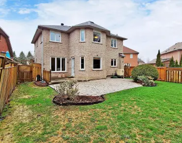 
Drakefield Rd <a href='https://luckyalan.com/community.php?community=Markham:Bullock'>Bullock, Markham</a> 3 beds 2 baths 1 garage $1.19M