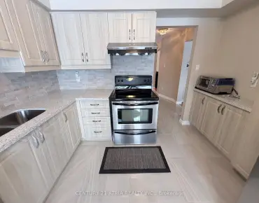 329 Bur Oak Ave Berczy, Markham 3 beds 4 baths 1 garage $799K