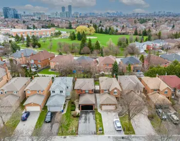 135 Pieta Pl Vellore Village, Vaughan 4 beds 4 baths 3 garage $1.7M