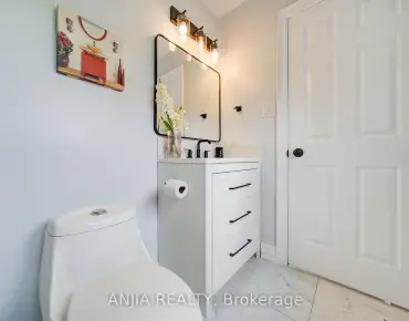 77 Billingsley Cres Cedarwood, Markham 3 beds 4 baths 1 garage $829.9K