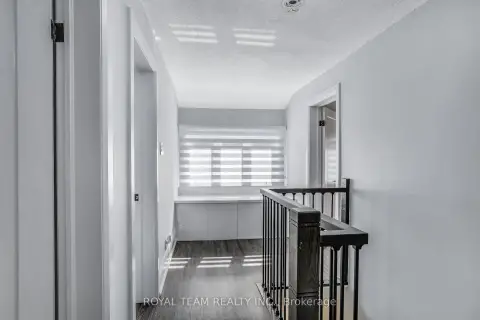 Richmond Hill Crosby community 97 Centre St E For Sale