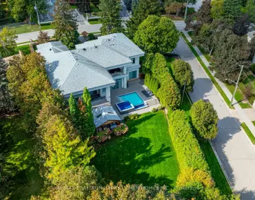 
283 Paliser Cres S Harding, Richmond Hill 3 beds 2 baths 1 garage $1.2M