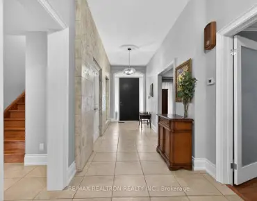 
0 (A) Snively St Oak Ridges Lake Wilcox, Richmond Hill  beds  baths  garage $649K