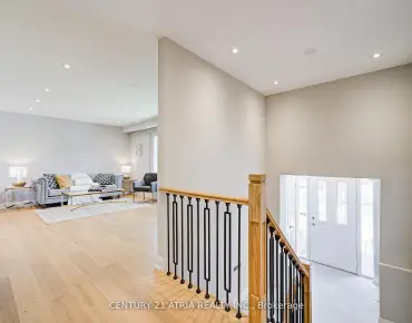 
45 Longmeadow Cres <a href='https://luckyalan.com/community.php?community=Markham:Milliken Mills West'>Milliken Mills West, Markham</a> 3 beds 4 baths 2 garage $1.288M
