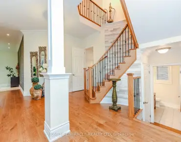 32 Dalmato Crt Vaughan Grove, Vaughan 4 beds 4 baths 2 garage $1.58M