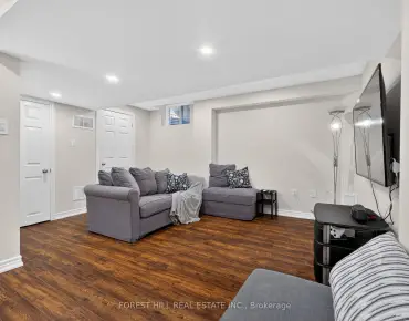 
11 Kerns Ln Jefferson, Richmond Hill 3 beds 3 baths 2 garage $1.039M