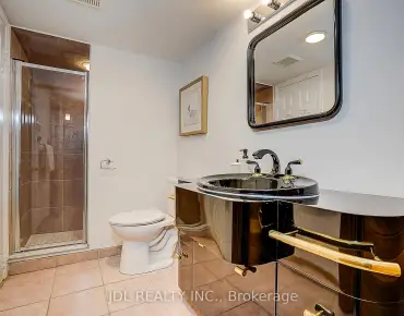 
60 Baynards Ln <a href='https://luckyalan.com/community.php?community=Richmond Hill:Mill Pond'>Mill Pond, Richmond Hill</a> 4 beds 4 baths 2 garage $2.038M