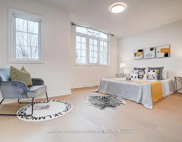 
21 Watkins Glen Cres Bayview Wellington, Aurora 3 beds 4 baths 1 garage $999.999K