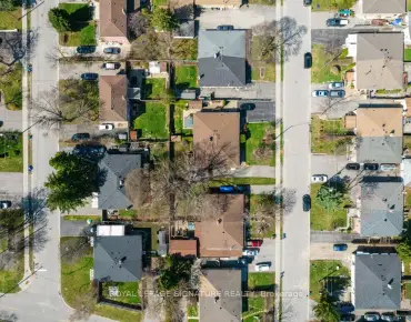 
29 Night Sky Crt <a href='https://luckyalan.com/community.php?community=Richmond Hill:Observatory'>Observatory, Richmond Hill</a> 5 beds 7 baths 2 garage $3.388M