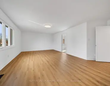 
105 Panorama Cres Elder Mills, Vaughan 3 beds 4 baths 2 garage $1.239M