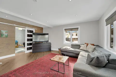 Richmond Hill real estate