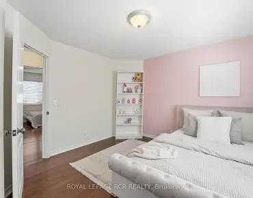 
11 Constable St Rural Aurora, Aurora 4 beds 3 baths 1 garage $1.15M