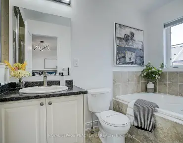 
173 Elgin Mills Rd W <a href='https://luckyalan.com/community.php?community=Richmond Hill:Mill Pond'>Mill Pond, Richmond Hill</a> 3 beds 3 baths 1 garage $1.389M