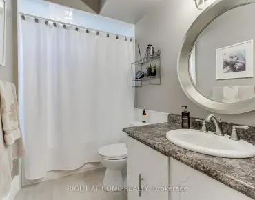 
304 Roywood Cres Central Newmarket, Newmarket 3 beds 3 baths 1 garage $998.8K