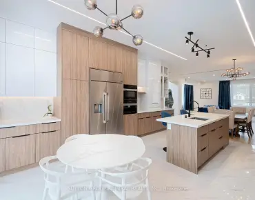 
304 Roywood Cres Central Newmarket, Newmarket 3 beds 3 baths 1 garage $998.8K