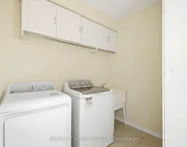 
117 Mintwood Rd <a href='https://luckyalan.com/community.php?community=Vaughan:Patterson'>Patterson, Vaughan</a> 3 beds 10 baths 1 garage $1.199M