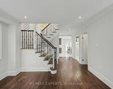 
27 Via Nova Dr <a href='https://luckyalan.com/community.php?community=Vaughan:East Woodbridge'>East Woodbridge, Vaughan</a> 4 beds 4 baths 2 garage $1.65M