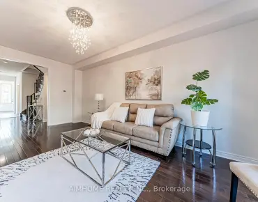 
124 Kingston Rd Bristol-London, Newmarket 3 beds 4 baths 2 garage $1.2M