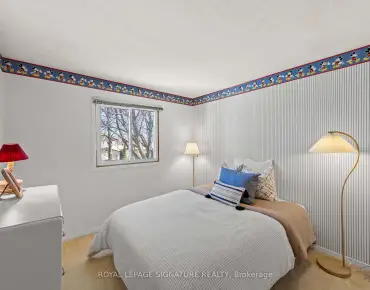 17 Old English Ln Bayview Glen, Markham 5 beds 6 baths 2 garage $3.449M