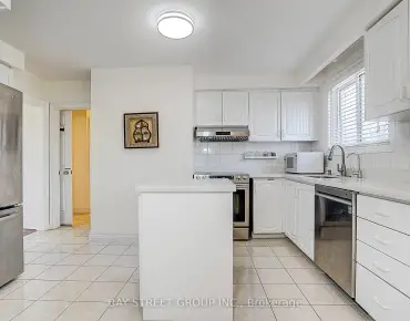 17 Old English Ln Bayview Glen, Markham 5 beds 6 baths 2 garage $3.449M