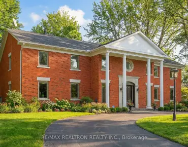 17 Old English Ln Bayview Glen, Markham 5 beds 6 baths 2 garage $3.45M
