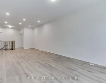 
38 Lake Ave Oak Ridges Lake Wilcox, Richmond Hill 2 beds 2 baths 3 garage $1.39M