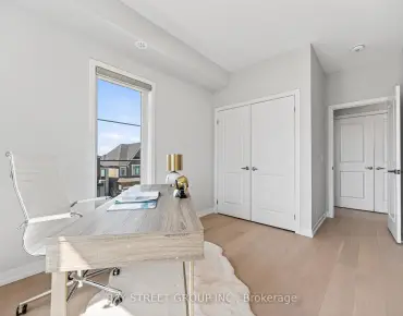 
Kennedy  <a href='https://luckyalan.com/community.php?community=Markham:Berczy'>Berczy, Markham</a> 3 beds 4 baths 2 garage $1.038M