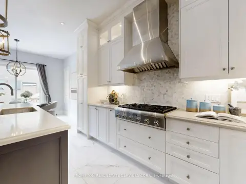 Richmond Hill real estate