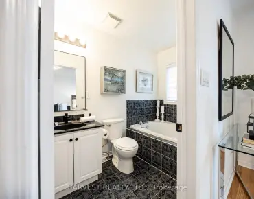 
Orion  <a href='https://luckyalan.com/community.php?community=Vaughan:Vellore Village'>Vellore Village, Vaughan</a> 3 beds 3 baths 1 garage $1.069M