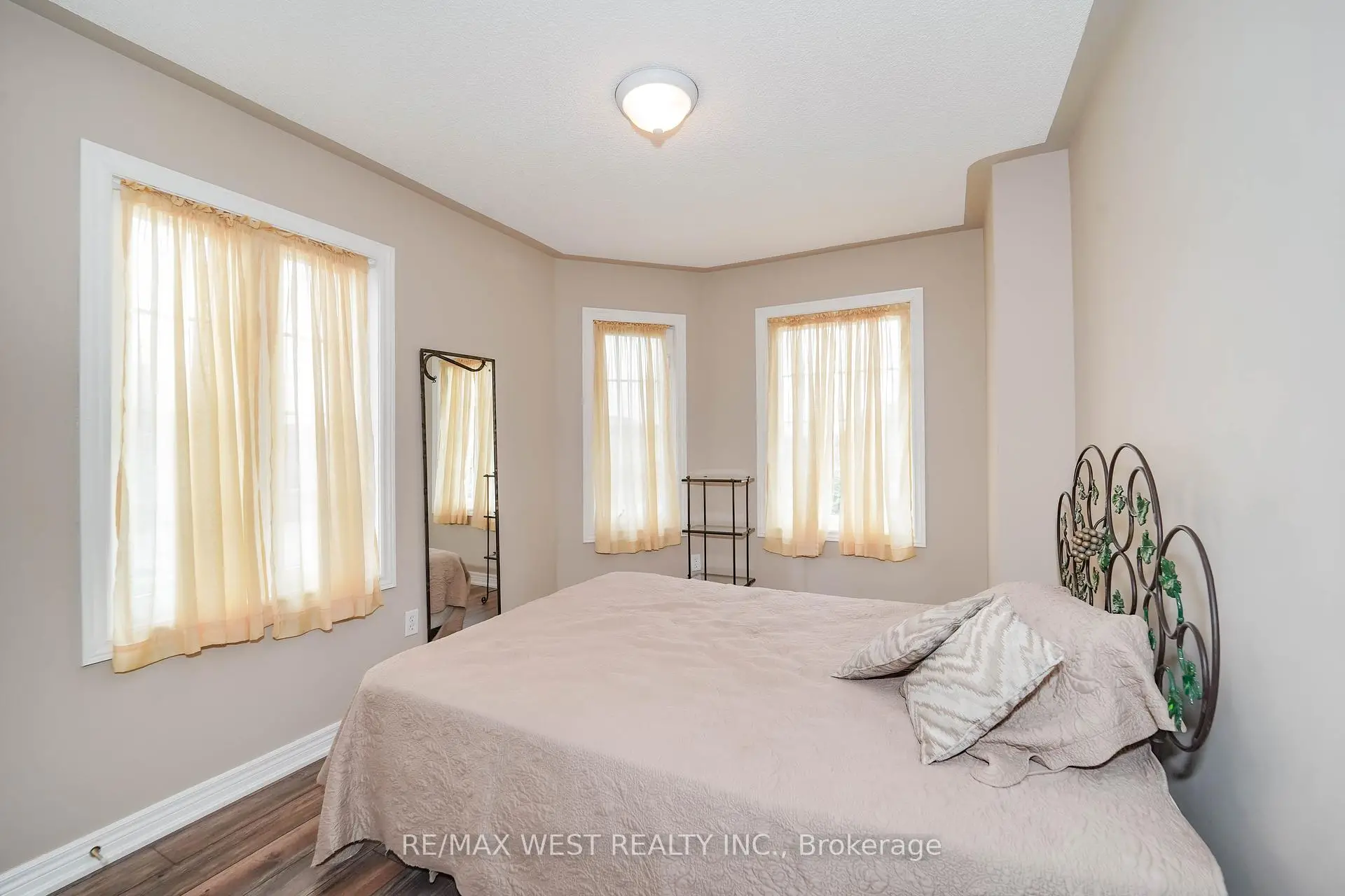 Vaughan real estate