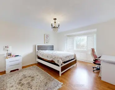 7 Skyview Ln Aurora Estates, Aurora 4 beds 3 baths 3 garage $3.549M