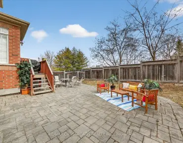 149 Riverwalk Dr Box Grove, Markham 4 beds 4 baths 2 garage $1.399M