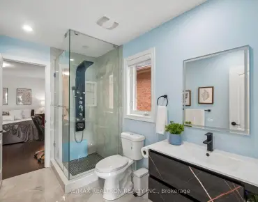 31 Mulholland Dr Beverley Glen, Vaughan 4 beds 4 baths 2 garage $1.998M