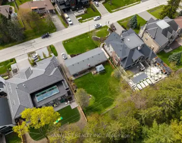 
139 Coronation St <a href='https://luckyalan.com/community.php?community=Vaughan:West Woodbridge'>West Woodbridge, Vaughan</a> 4 beds 4 baths 2 garage $1.488M