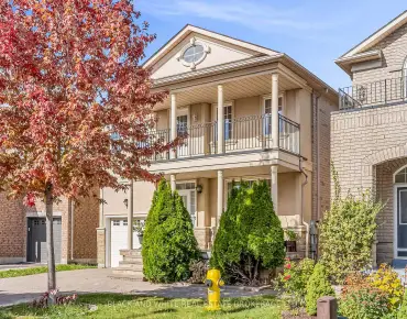 
148 Castlehill Rd <a href='https://luckyalan.com/community.php?community=Vaughan:Maple'>Maple, Vaughan</a> 3 beds 4 baths 2 garage $1.3M