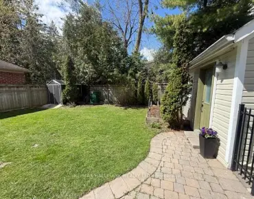 
Jonagold  <a href='https://luckyalan.com/community.php?community=Richmond Hill:Rouge Woods'>Rouge Woods, Richmond Hill</a> 5 beds 5 baths 2 garage $4.3M