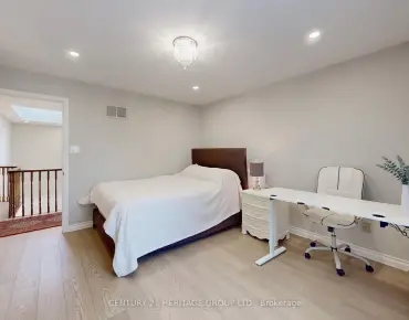 
335 Fern Ave Observatory, Richmond Hill 5 beds 5 baths 2 garage $2.4M

