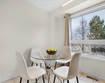 61 Baywell Cres Bayview Wellington, Aurora 3 beds 3 baths 1 garage $868K
