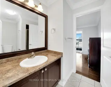 15 Sculpture Garden Ln <a href='https://luckyalan.com/community.php?community=Vaughan:Kleinburg'>Kleinburg, Vaughan</a> 5 beds 5 baths 3 garage $2.838M